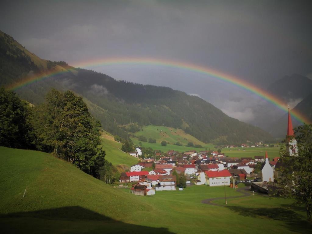 Landhaus Gföllberg Holzgau Exterior foto